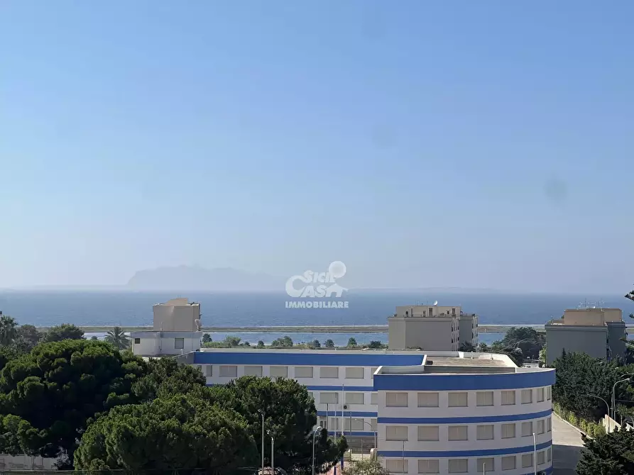 Immagine 4 di Casa trifamiliare in vendita  a Marsala