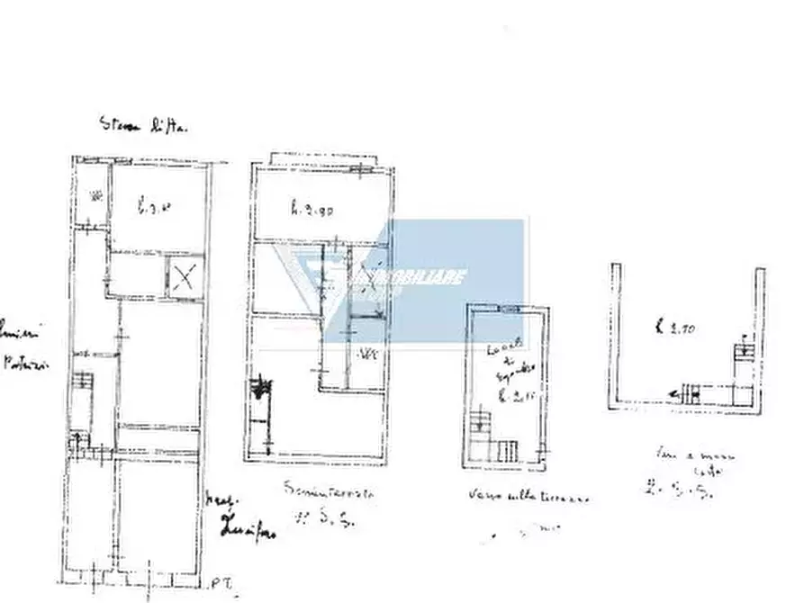 Immagine 42 di Monolocale in vendita  in Via Burgo a Siracusa