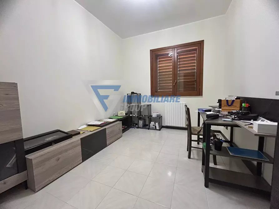 Immagine 8 di Casa trifamiliare in vendita  in Viale Scala Greca a Siracusa