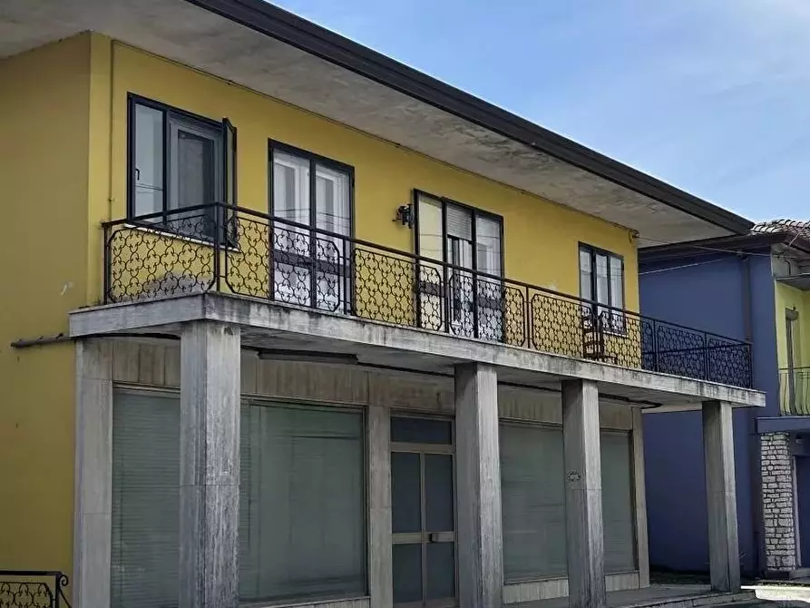 Immagine 6 di Casa trifamiliare in vendita  a Cimadolmo