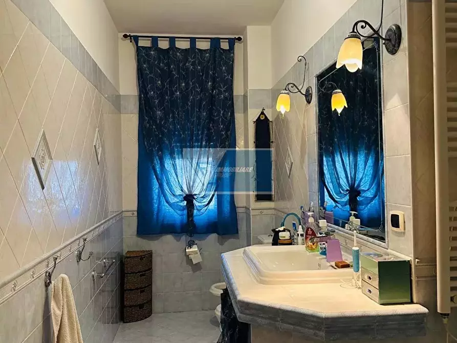 Immagine 9 di Casa trifamiliare in vendita  in Via Salso, 8 a Buccheri