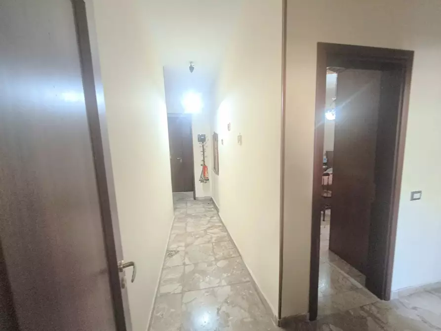 Immagine 4 di Casa trifamiliare in vendita  in Villaggio Svizzero a Messina