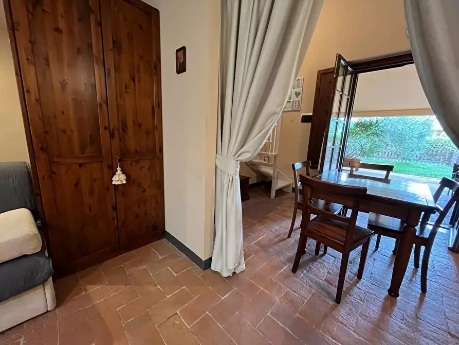 Immagine 12 di Casa trifamiliare in vendita  in Via Aurelia Sud, 55 a San Vincenzo