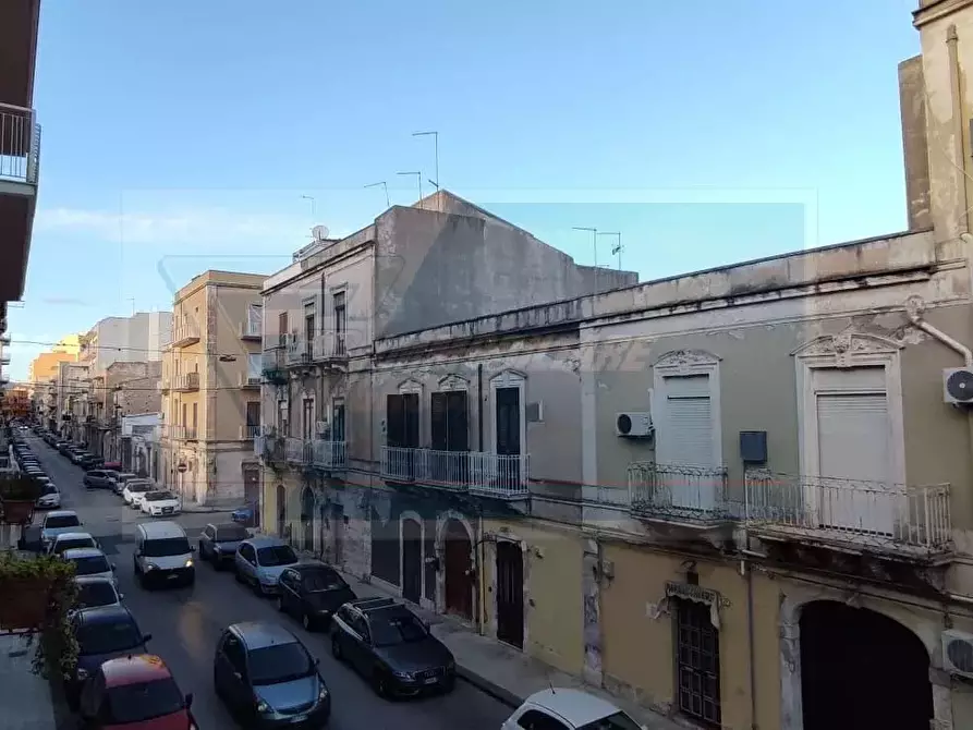 Immagine 2 di Casa trifamiliare in vendita  in Via Re Ierone II a Siracusa