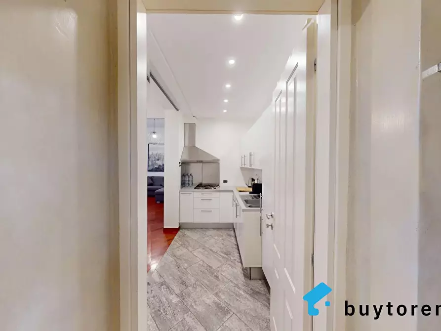 Immagine 11 di Casa trifamiliare in vendita  in Via Archimede, 41 a Milano