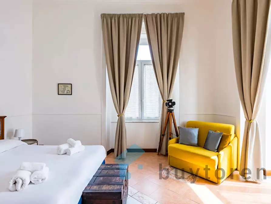 Immagine 14 di Casa trifamiliare in vendita  in Piazzetta Rosario di Palazzo, 10. a Napoli