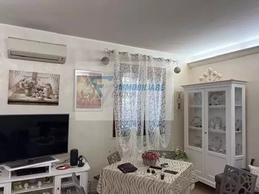 Immagine 22 di Casa trifamiliare in vendita  in Via Brancati a Buccheri