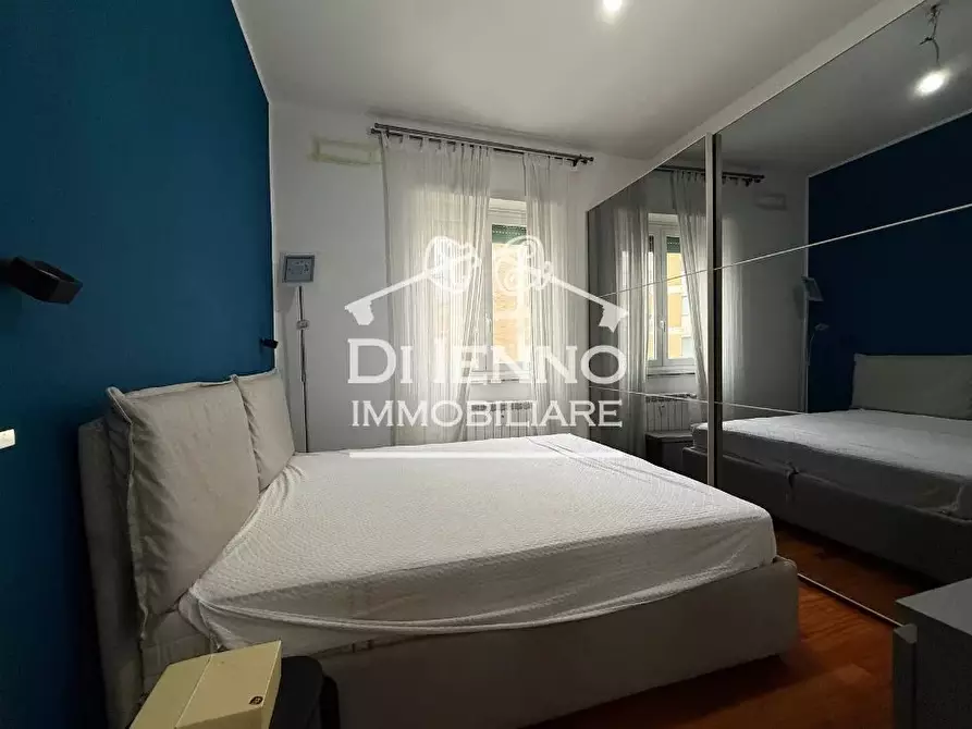 Immagine 11 di Casa trifamiliare in affitto  a Roma