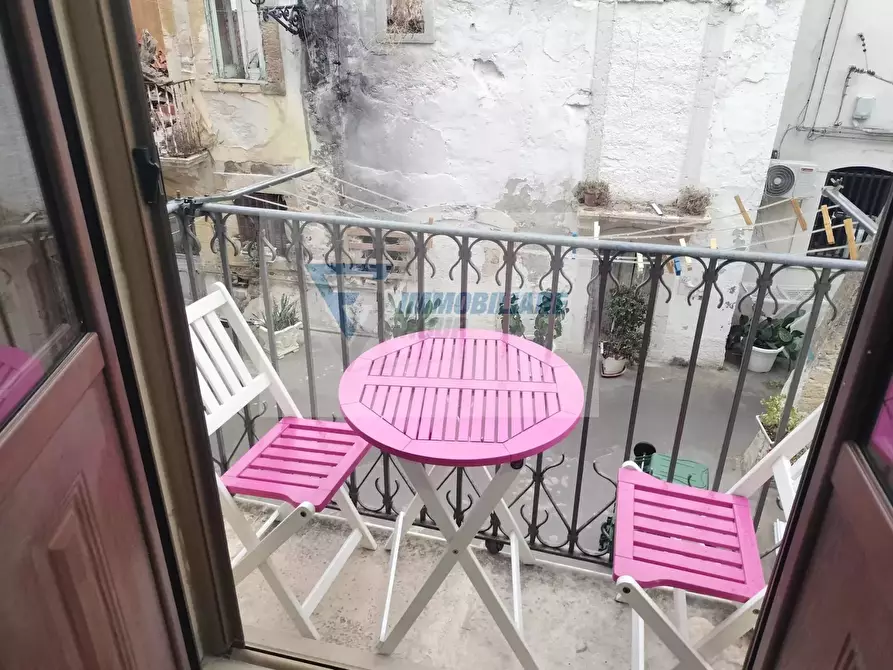 Immagine 1 di Casa trifamiliare in vendita  in Via Dione a Siracusa