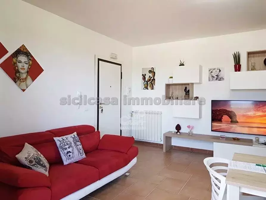 Immagine 1 di Casa trifamiliare in vendita  a Marsala