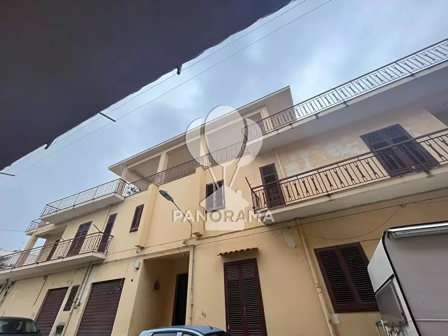 Immagine 39 di Casa trifamiliare in vendita  in Via Luigi Pirandello 5 a Balestrate