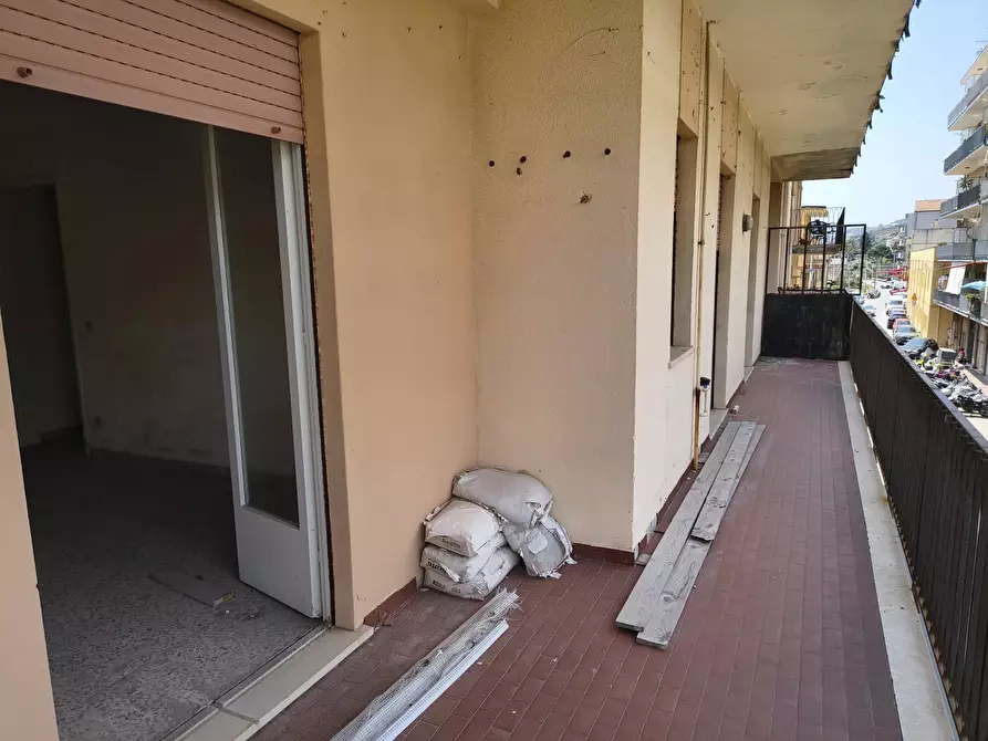 Immagine 13 di Casa trifamiliare in vendita  in Via Nazionale, 33 a Messina