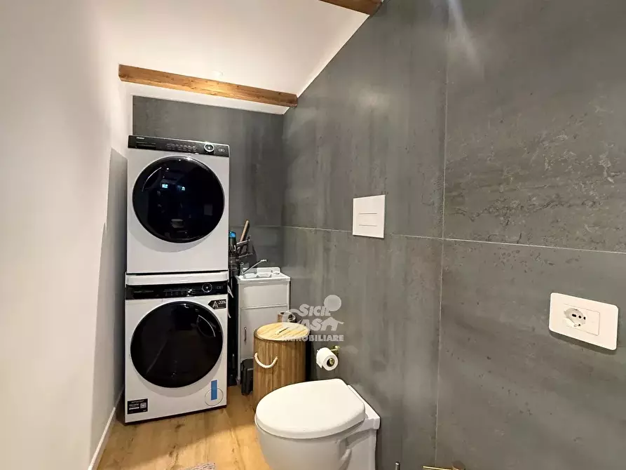 Immagine 17 di Casa trifamiliare in affitto  a Marsala