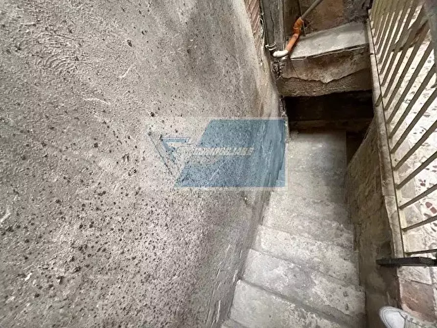 Immagine 36 di Monolocale in vendita  in Via Burgo a Siracusa