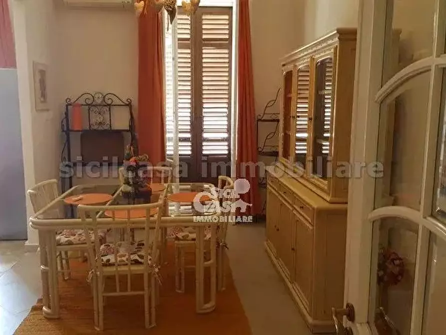 Immagine 14 di Casa trifamiliare in vendita  a Marsala