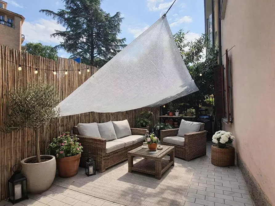 Immagine 1 di Casa trifamiliare in affitto  in Via Defendente Lodi, 72 a Lodi