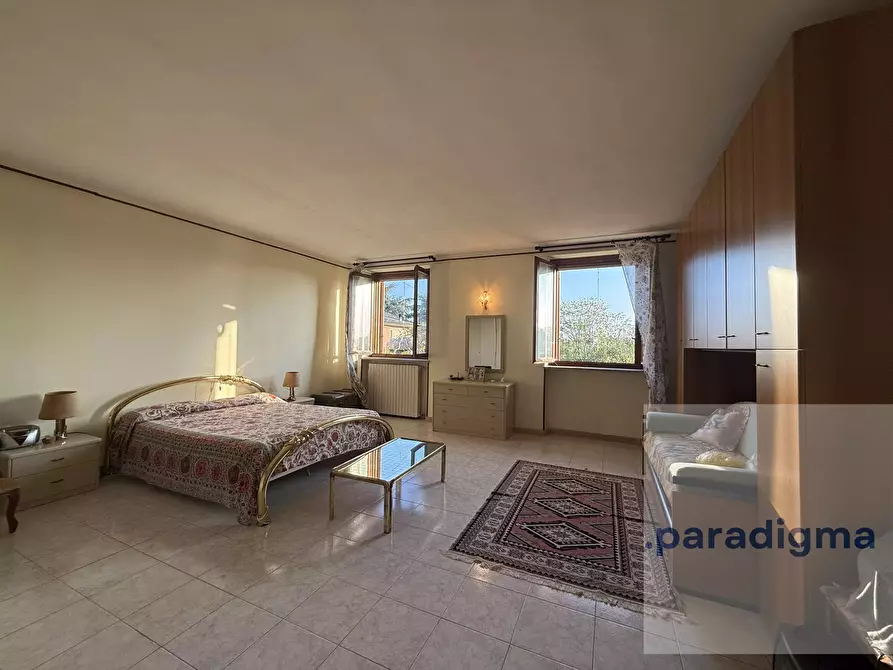 Immagine 8 di Casa trifamiliare in vendita  a Alluvioni Cambio'