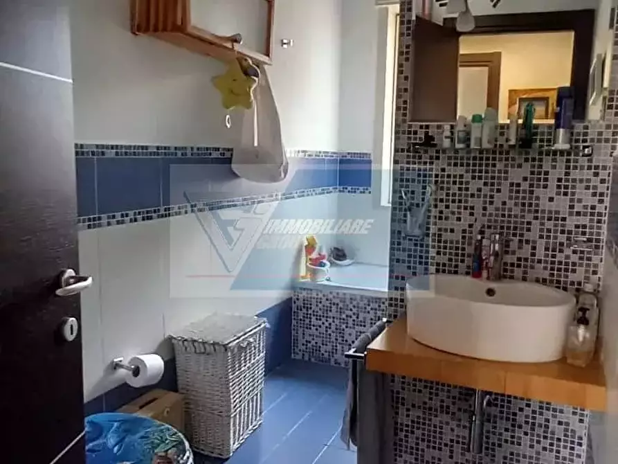 Immagine 7 di Casa trifamiliare in vendita  in Via Necropoli Grotticelle a Siracusa