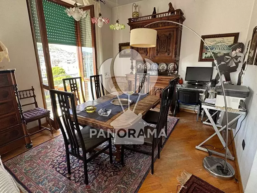 Immagine 7 di Casa trifamiliare in vendita  in Via Edison a Alcamo