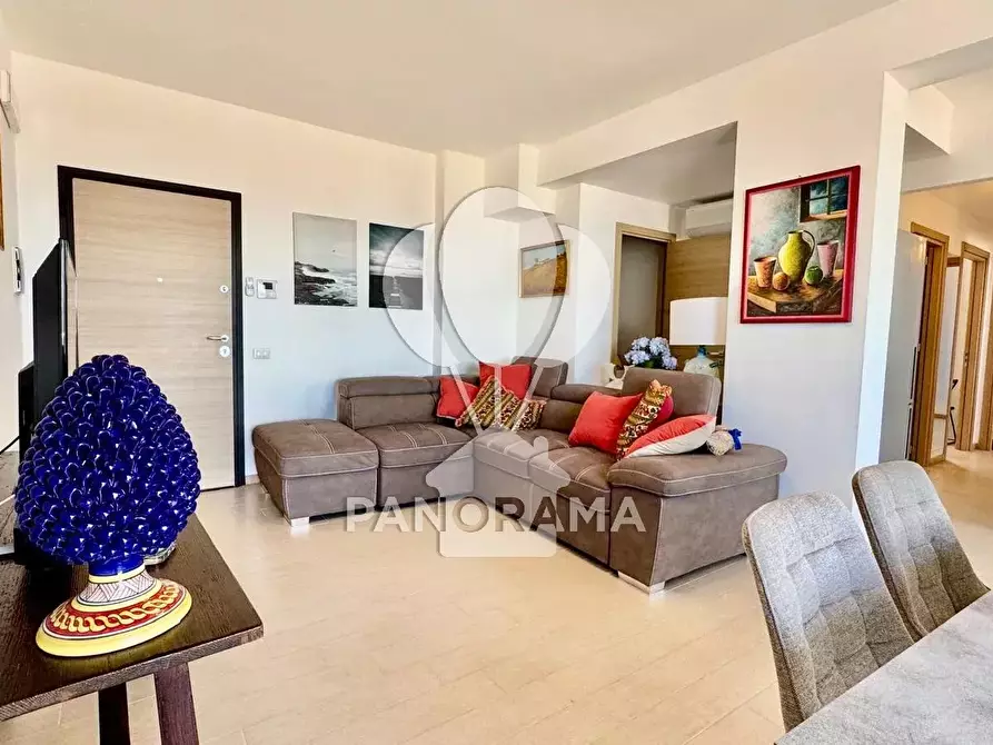 Immagine 4 di Casa trifamiliare in vendita  in Via Palermo, 8 a Balestrate