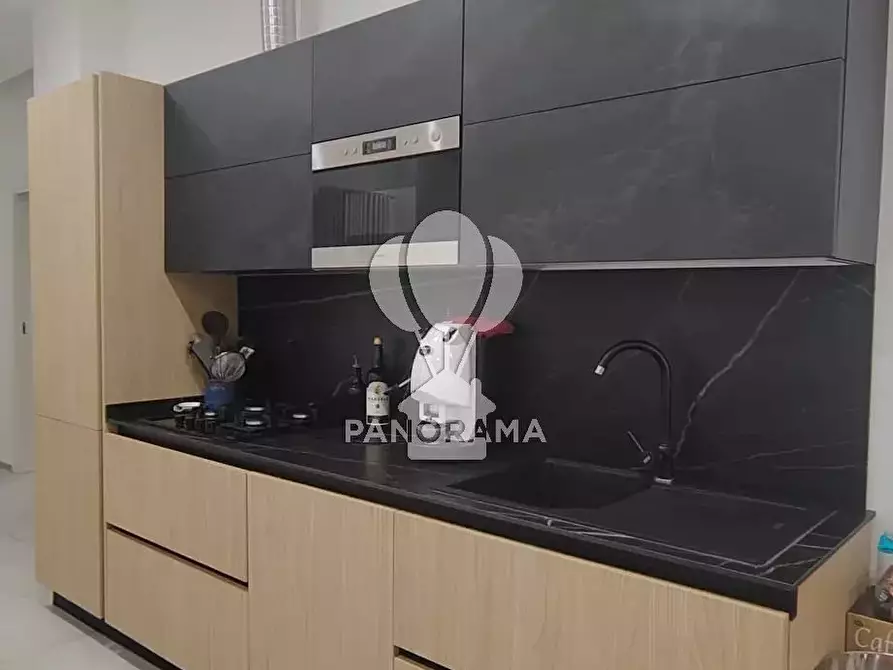 Immagine 2 di Casa trifamiliare in vendita  in Via Maggiore Pietro Toselli a Palermo