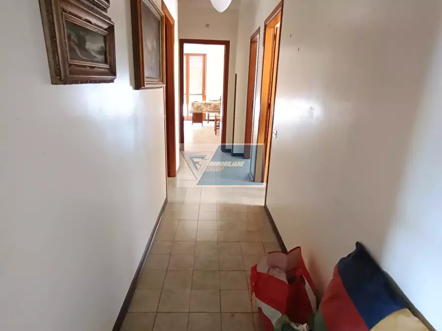 Immagine 5 di Casa trifamiliare in vendita  in Via Rattazzi a Buccheri