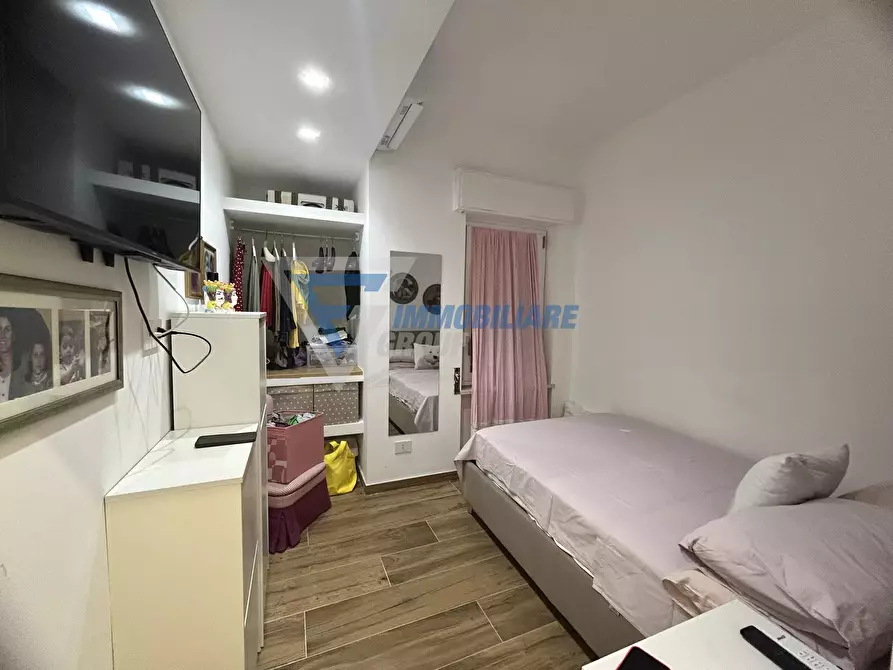 Immagine 7 di Casa trifamiliare in vendita  in Viale Santa Panagia a Siracusa