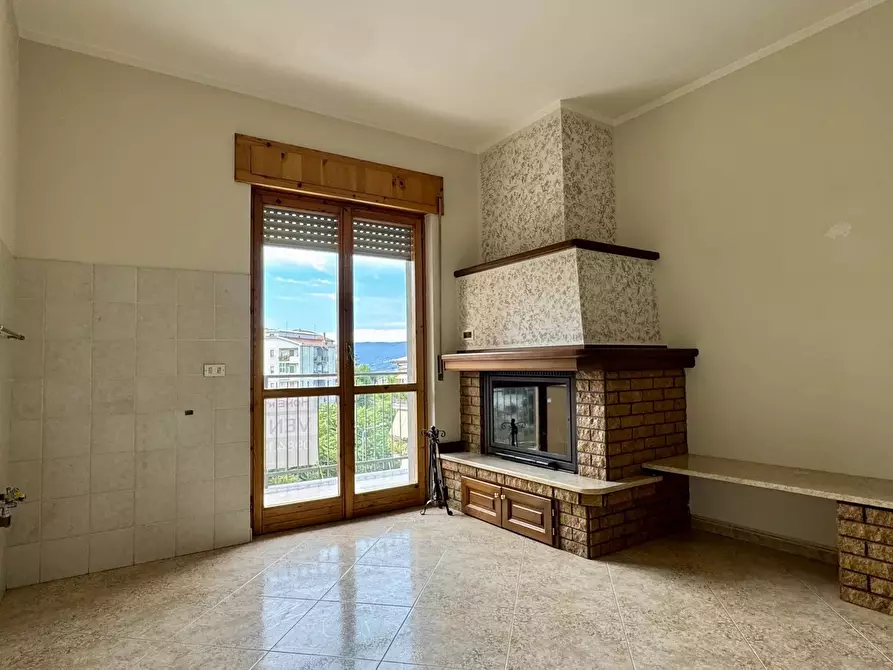 Immagine 6 di Casa trifamiliare in vendita  in Via Vincenzo Gallo, 68 a Rogliano