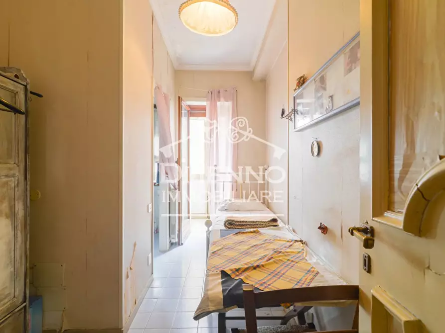 Immagine 11 di Casa trifamiliare in vendita  a Roma