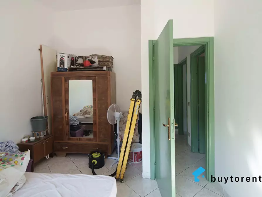 Immagine 22 di Casa trifamiliare in vendita  in Strada Comunale Magomadas - Turas a Birori