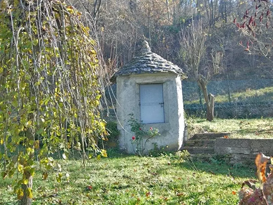 Immagine 12 di Terreno edificabile in vendita  a Barolo