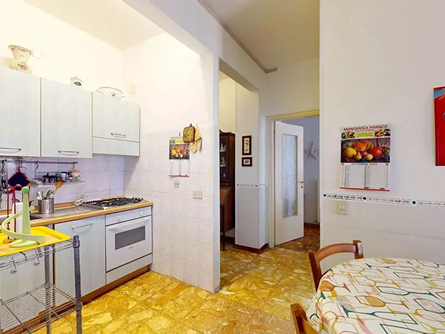 Immagine 8 di Casa trifamiliare in vendita  in Corso Europa 37. a Borghetto Santo Spirito