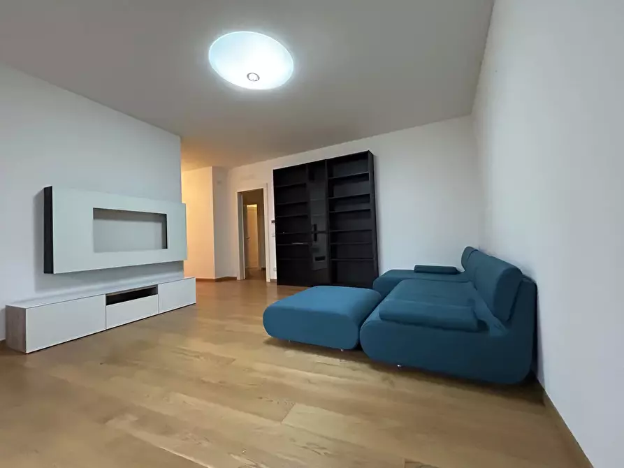 Immagine 15 di Casa trifamiliare in vendita  a Conegliano