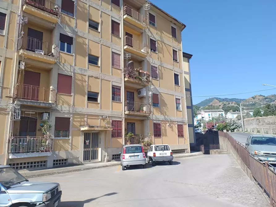 Immagine 1 di Casa trifamiliare in vendita  in Via Madre Teresa di Calcutta, n. 1 a Messina