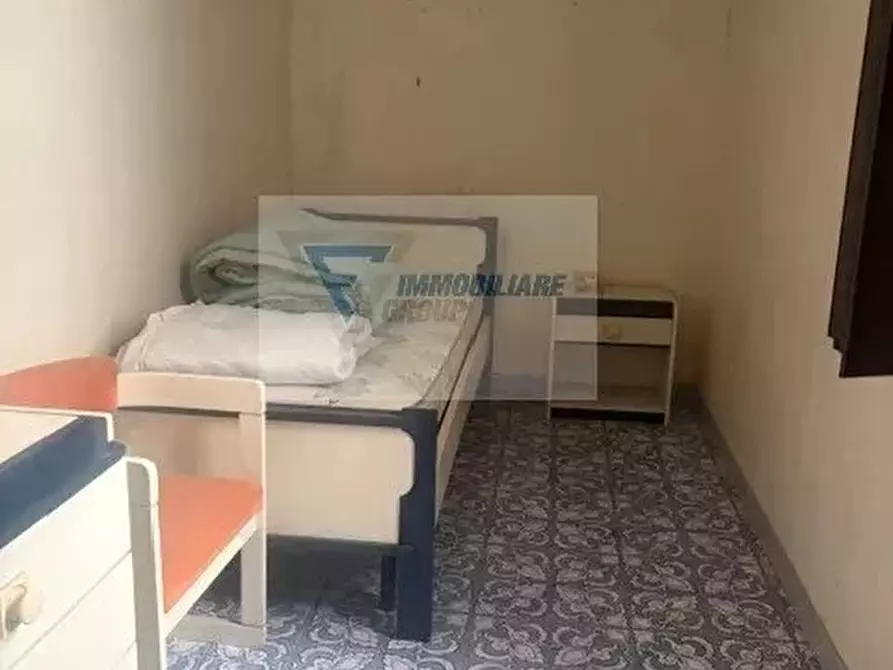 Immagine 15 di Casa trifamiliare in vendita  in Via Bainsizza a Siracusa