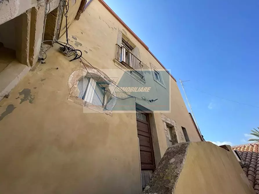 Immagine 15 di Casa trifamiliare in vendita  a Siracusa