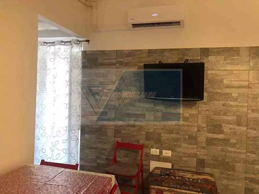 Immagine 7 di Casa trifamiliare in vendita  in Via dei Cordari a Siracusa