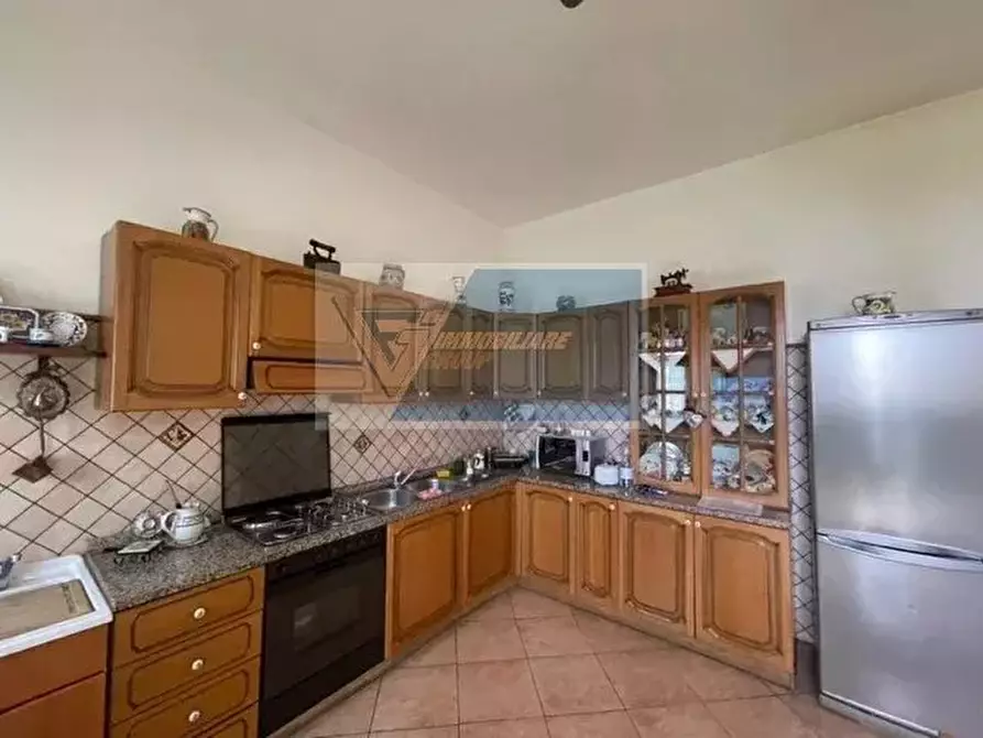 Immagine 25 di Casa trifamiliare in vendita  in Via Brancati a Buccheri