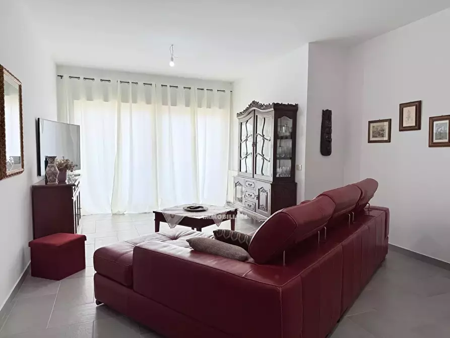 Immagine 7 di Casa trifamiliare in vendita  a Marsala