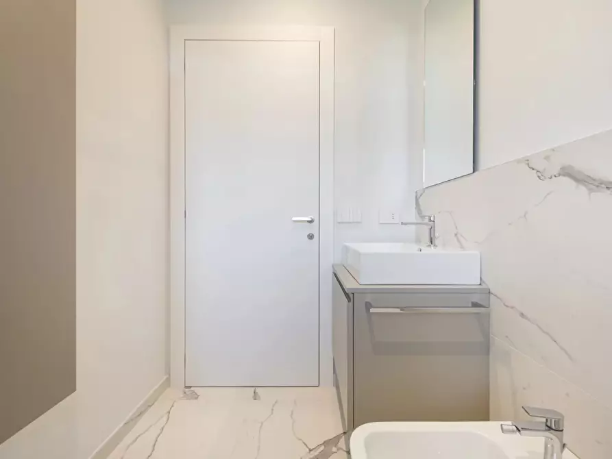 Immagine 27 di Casa trifamiliare in affitto  in Via Nazario Sauro, 40 a Sesto San Giovanni