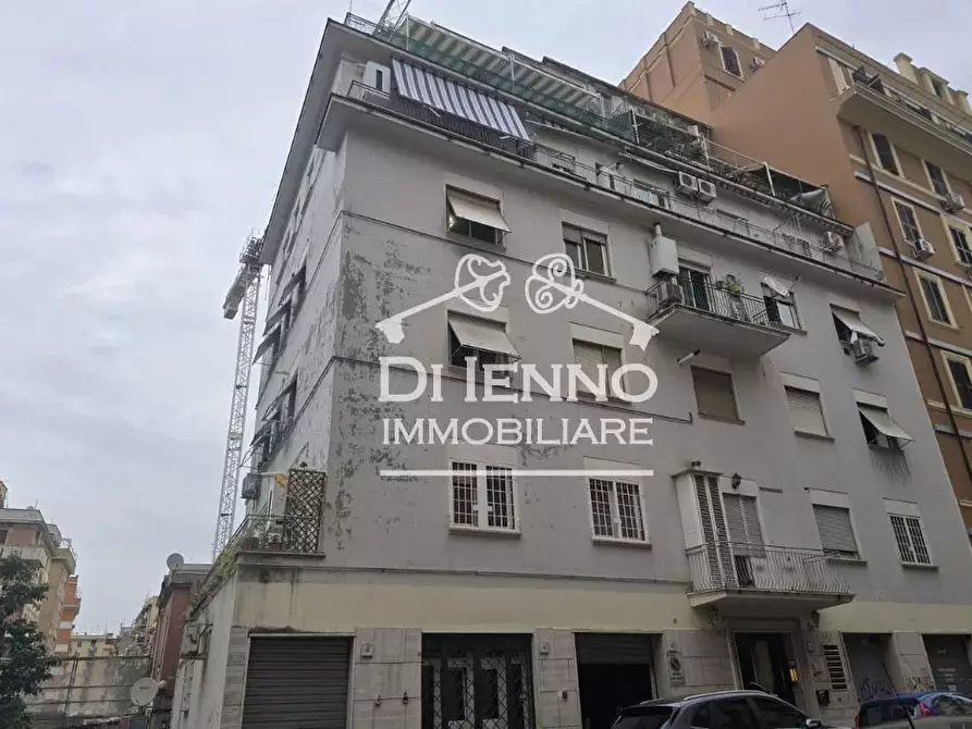 Immagine 11 di Casa trifamiliare in vendita  in Via Visconte Maggiolo a Roma