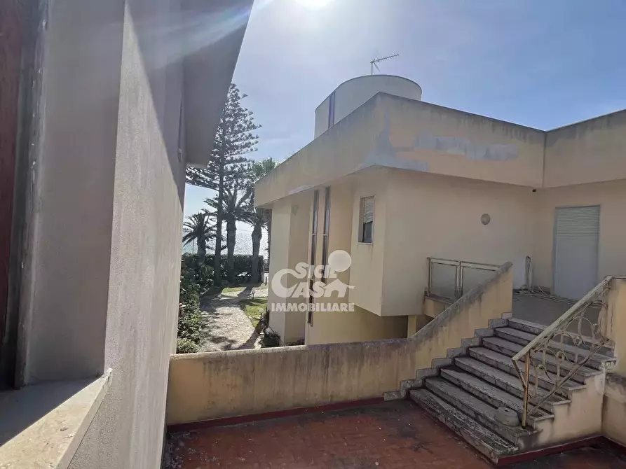 Immagine 18 di Casa trifamiliare in vendita  a Marsala