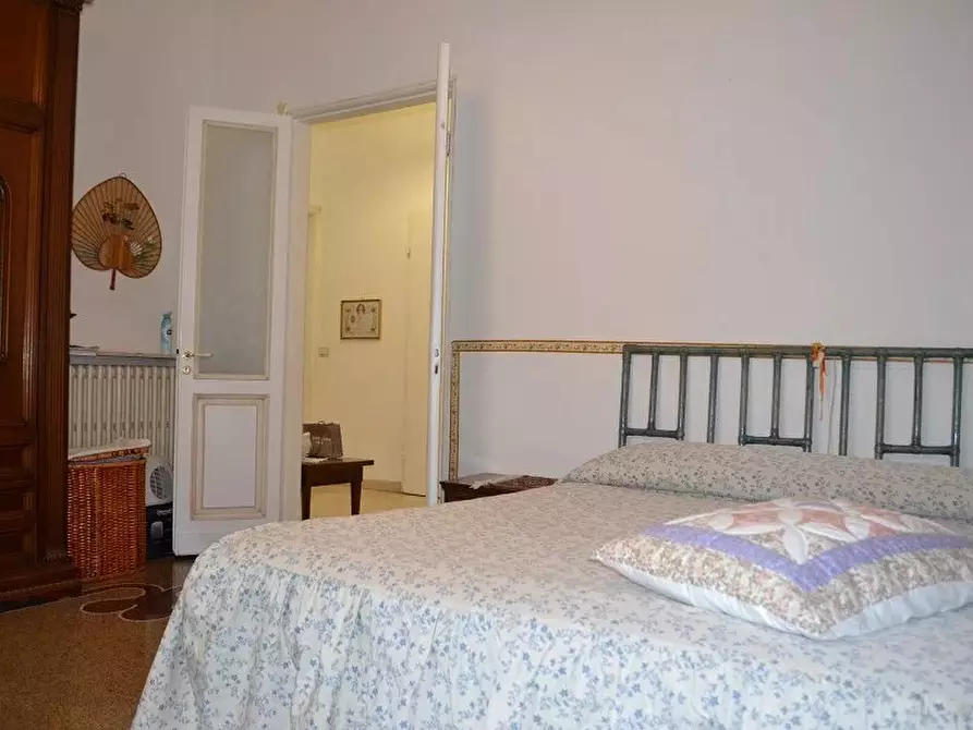 Immagine 8 di Casa trifamiliare in vendita  in Corso Dante a Chiavari