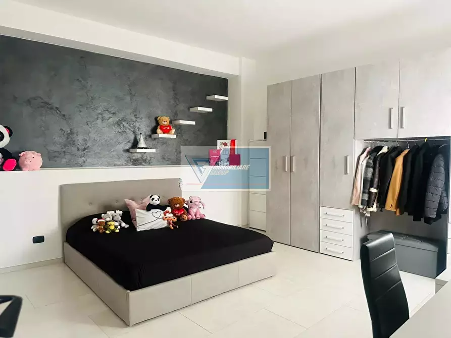 Immagine 7 di Casa trifamiliare in vendita  a Buccheri