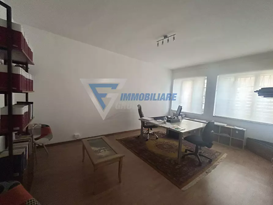 Immagine 3 di Castello in affitto  in via tisia a Siracusa