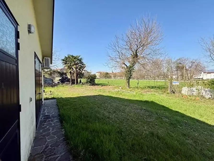Immagine 14 di Terreno edificabile in vendita  a Refrontolo