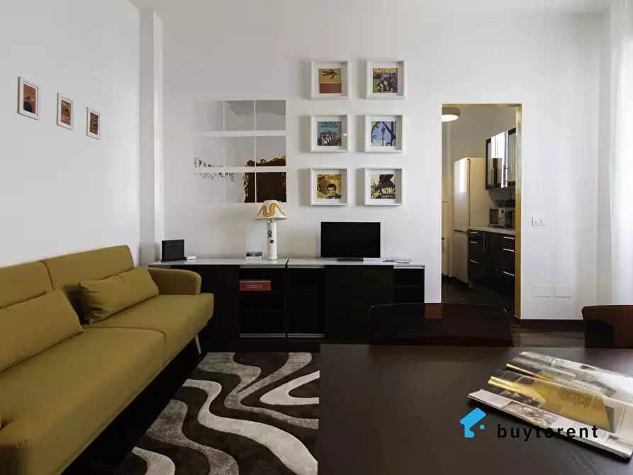 Immagine 5 di Casa trifamiliare in vendita  in Nona Strada, 7 a Buccinasco