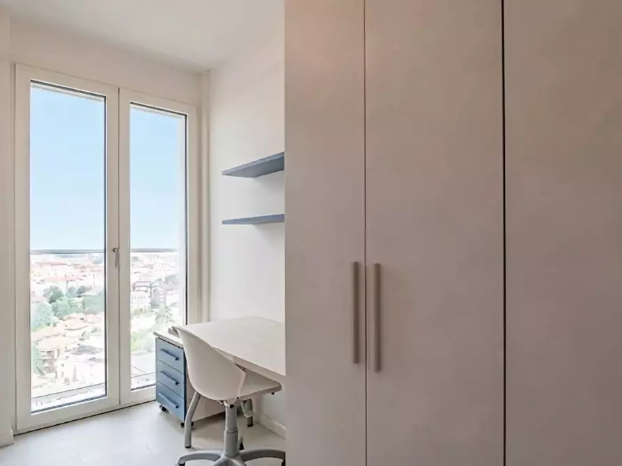 Immagine 24 di Casa trifamiliare in affitto  in via Stresa, 22. a Milano