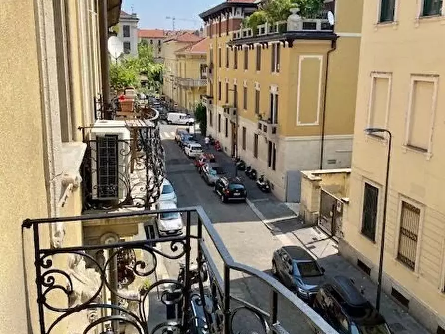 Immagine 6 di Casa trifamiliare in affitto  in Via Giovanni Battista Morgagni, 2 a Milano