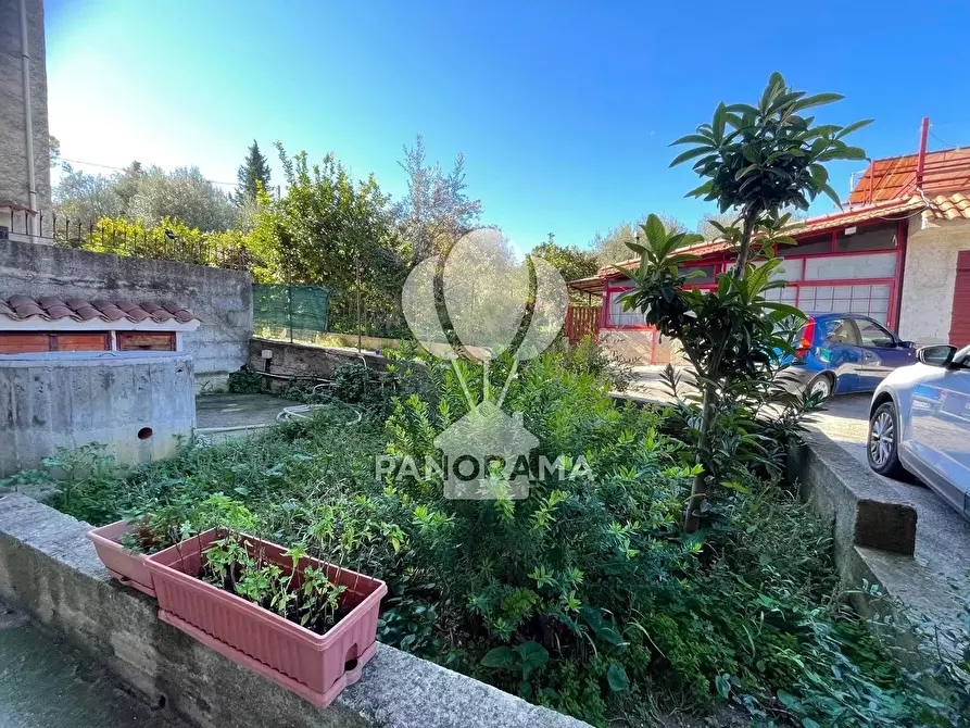 Immagine 31 di Casa trifamiliare in vendita  in Via Frassinelli e Mulini a Monreale